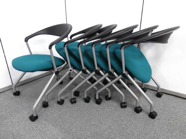 【６脚セット！座り心地ふかふか！！】５セット限定
                        その他シリーズ
                                    中古
            