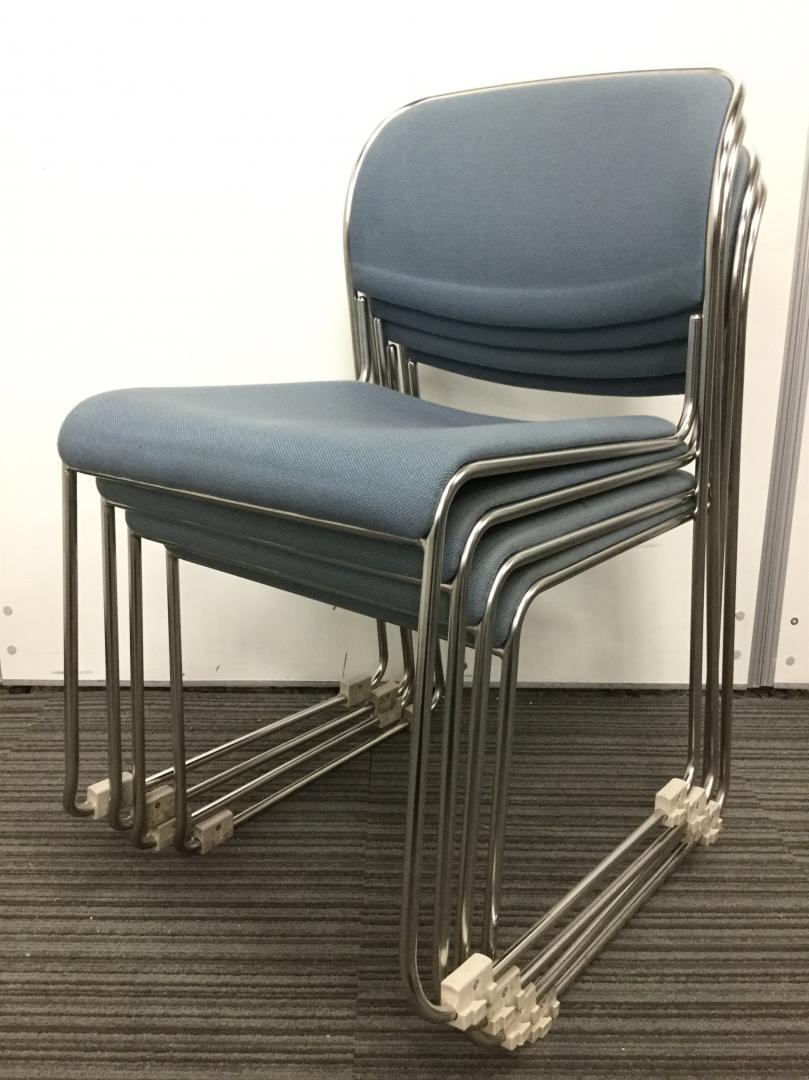 【ｾｯﾄ商品】布製スタッキングチェア｜4脚ｾｯﾄ｜オカムラ製　定番
                        その他シリーズ
                                    中古
            