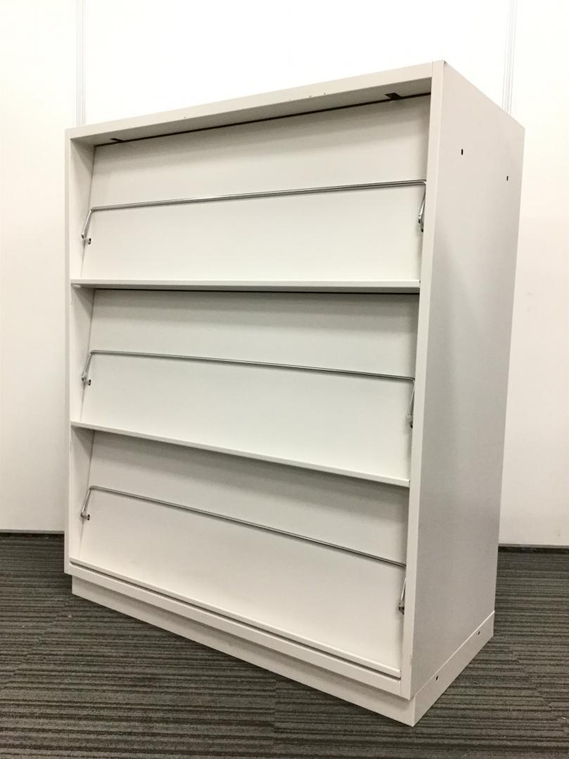 【1台限定】雑誌架　状態良好なホワイトタイプ｜カタログ収納などにおすすめ！イトーキ シンライン
                        シンライン
                                    中古
            