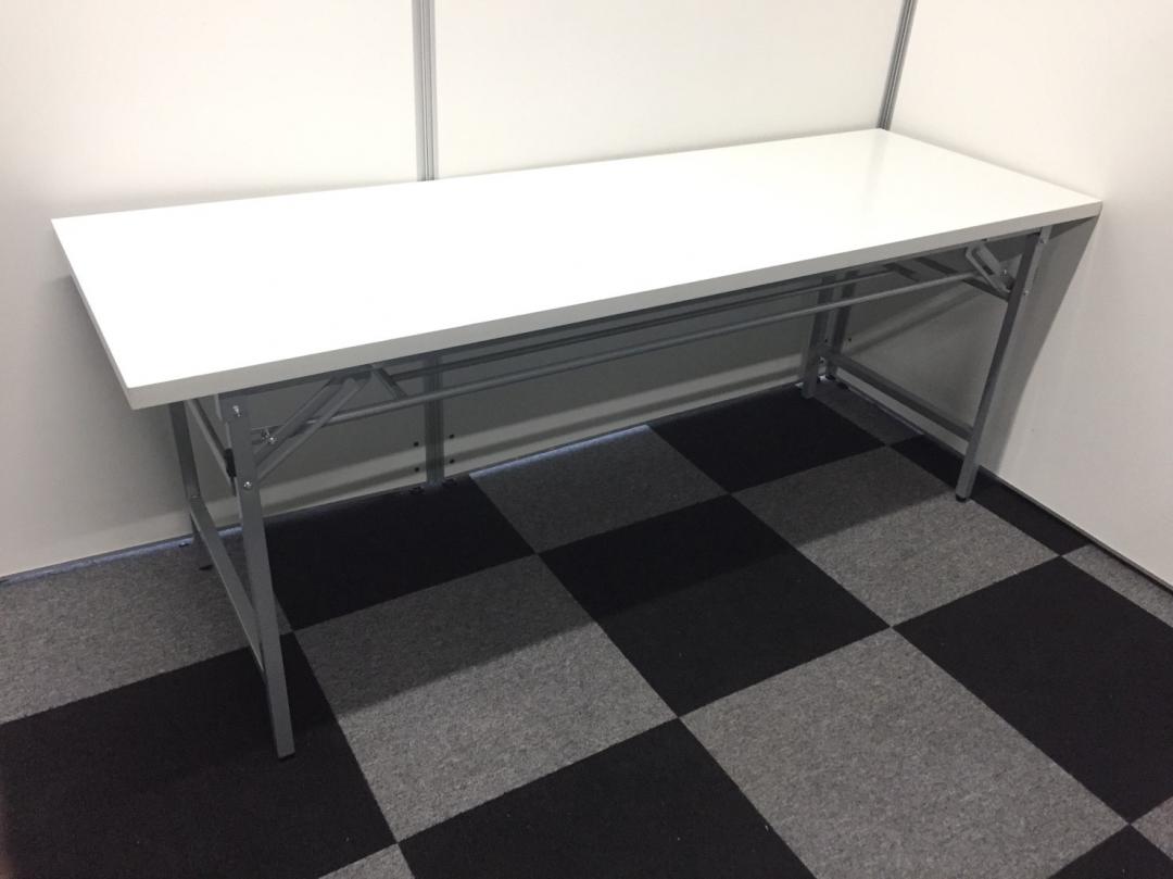 【１台限定】人気ホワイトカラーでどんな場面にも使い勝手良し！
                        その他シリーズ
                                    中古
            