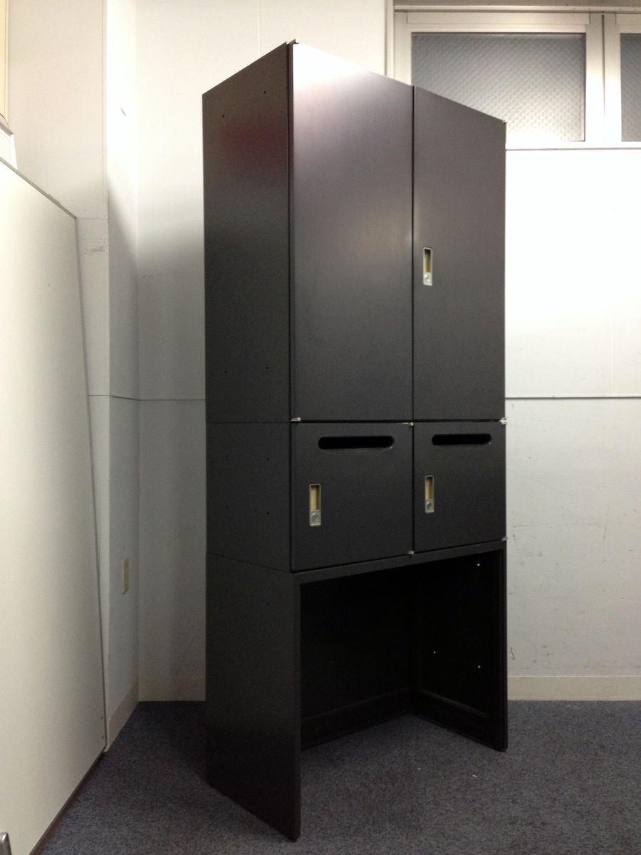 【お好きなワゴンを収納可能！！】フリーアドレスのワゴン保管場所が収納スペースに早変わり！
                        42
                                    中古
            