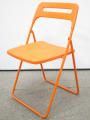 【珍しい全部オレンジの折りたたみ椅子】持ち運び簡単【背もたれ・座面は樹脂】