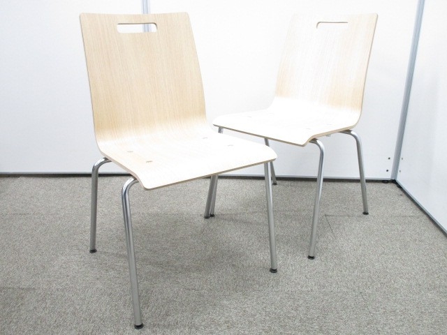 【優しいナチュラルチェア】オカムラ製モノス2【重ねてスペース省略も可能】
                        モノス2
                                    中古
            