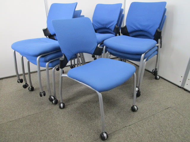 【まさかの10脚セット！！！】会議スペースはこれで万事OK【スタッキングチェア】
                        その他シリーズ
                                    中古
            