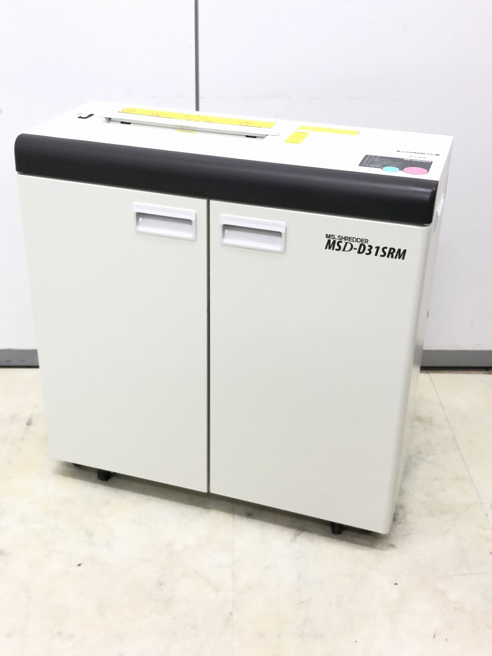 【明光商会】即日出荷可能なぐらいキレイな商品です！　最大細断枚数26枚！！【シュレッダー】MSD-D31SRM
                        　
                                    中古
            