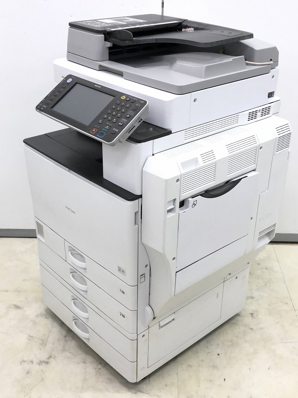 使いやすく女性にオススメ！！　リコー製のカラー複合機！！
                        imagio MP
                                    中古
            