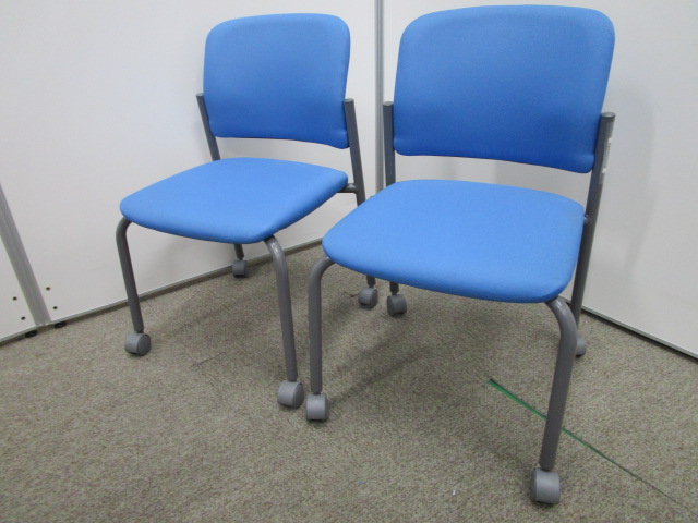 【シンプルデザインの2脚セット】コクヨ製スタッキングチェア【座り心地抜群】
                        その他シリーズ
                                    中古
            