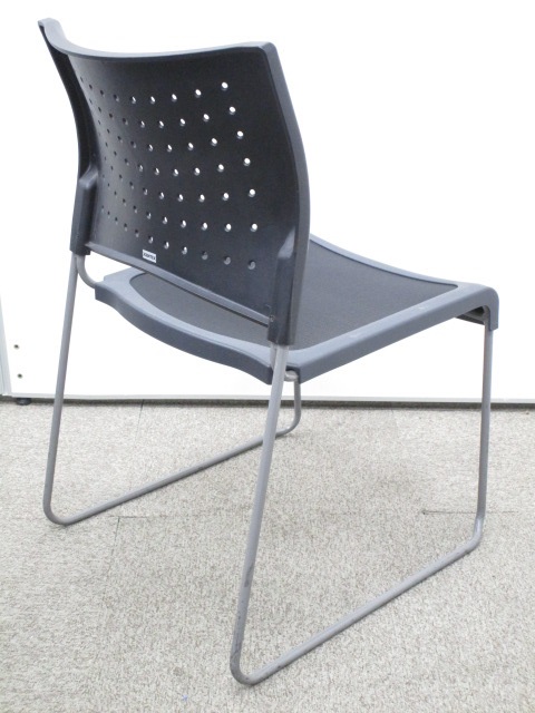 中古】 JOINTEX スタッキングチェア 219264 - 中古オフィス家具