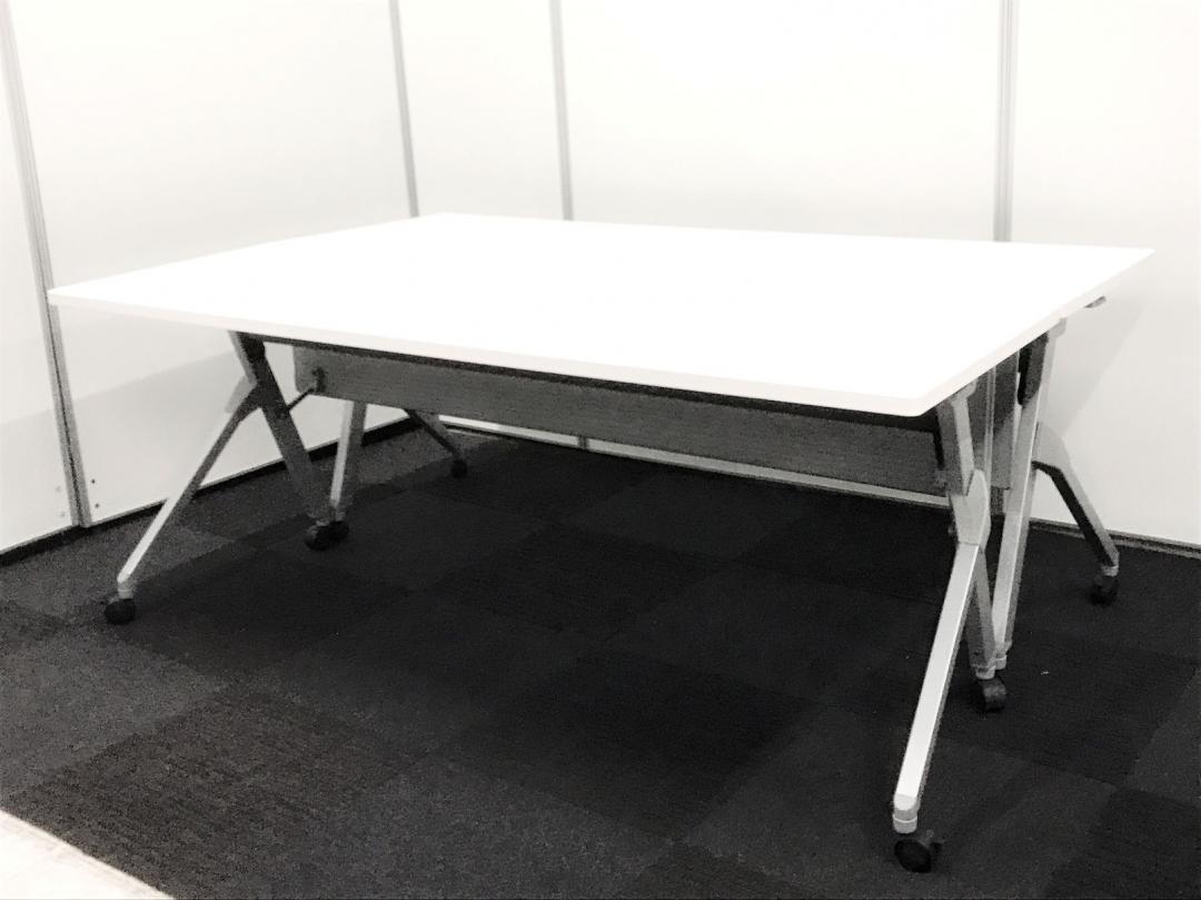 【2台セット】オカムラ製サイドスタックテーブル【探す手間が省けます！】
                        その他シリーズ
                                    中古
            