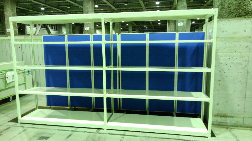 オカムラの中古・軽量ラック　増連用（商品番号：220000分）　天地5段　耐荷重：段/200kg　ボルトレスなので組立も簡単！！ 天地6段へのご要望も承ります。 
                        不明
                                    中古
            