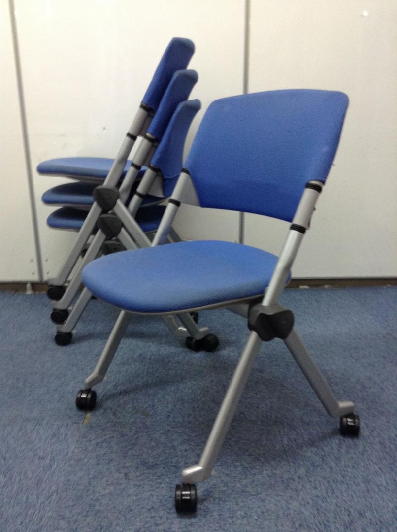 【上に並列に収納可能】オカムラ製リータシリーズ4脚セット価格！
                        リータ
                                    中古
            