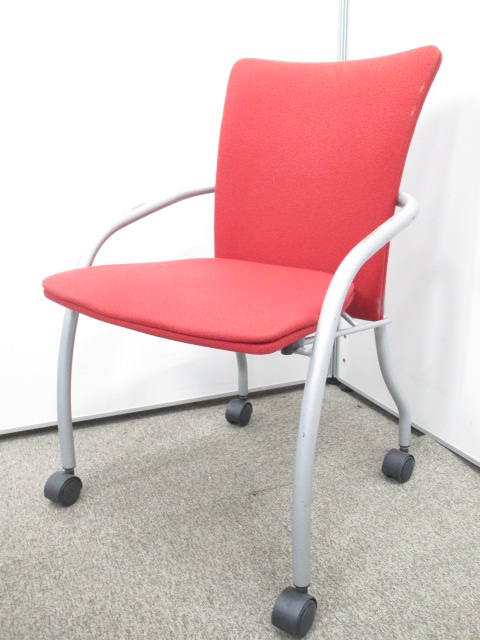 【5,000円→3,000円】座面を跳ね上げ収納可能！ミーティング用におすすめ！【使えればいいやシリーズ】
                        プリエ
                                    中古
            