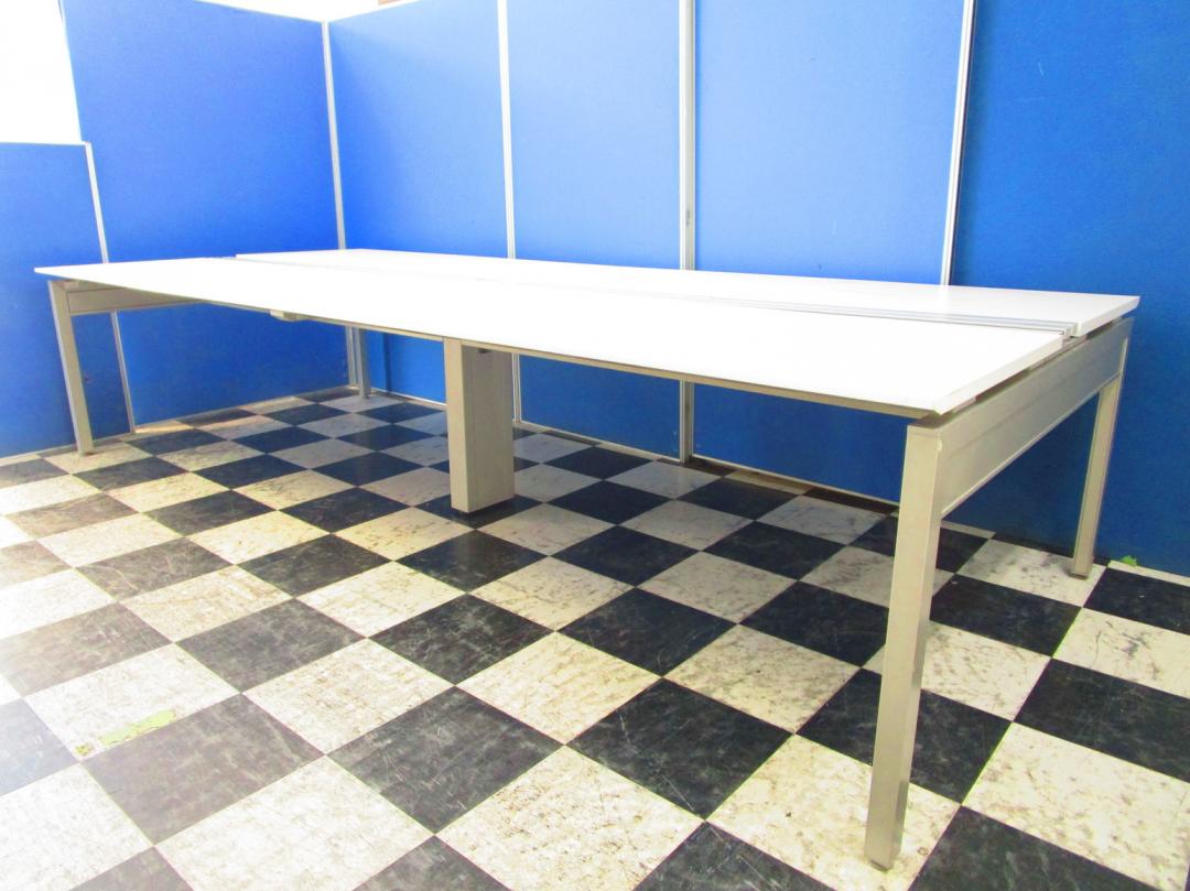 【商品入替につきお安く！】【現行品！】イトーキ製フリーアドレス【8名分の事務机が揃う！】幅6400㎜　ホワイト（白）で清潔感を【β】【KH】
                        INSTATE LINK(インステートリンク)
                                    中古
            