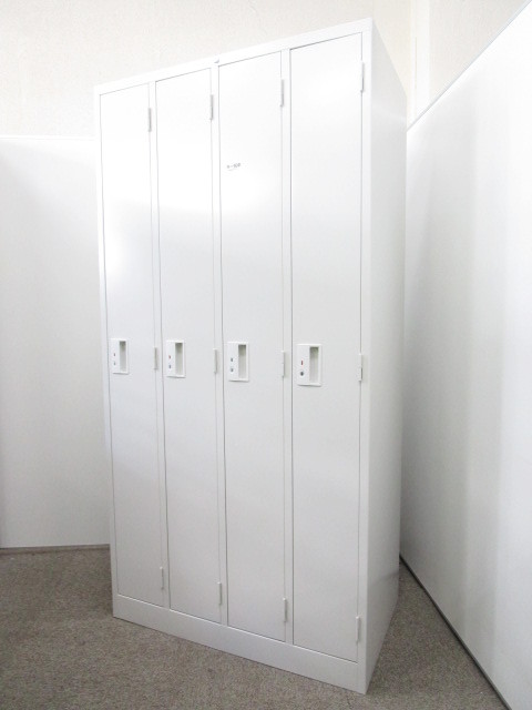 【大量発注承ります！】オフィスの定番、4人用ロッカーです！｜鍵付き｜鏡無し
                        NLK-4
                                    新古品
            