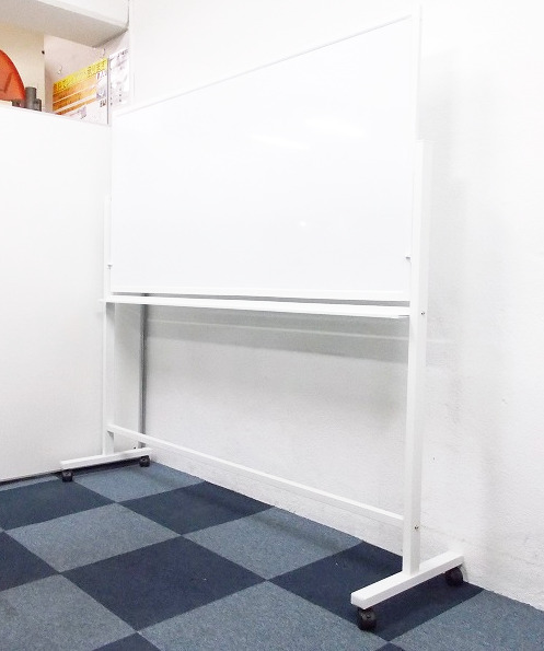 【準ホーローで消し心地抜群！】コストも抑えられるホワイトボード！セミナールームや学習塾におすすめです！
                        その他シリーズ
                                    新古品
            