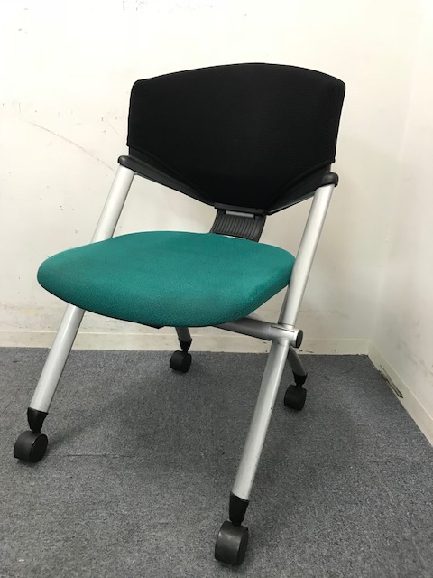 【9脚入荷！】コクヨ製コルサチェア｜ネスティングタイプ｜会議室や休憩スペースにおすすめです！
                        コルサ
                                    中古
            