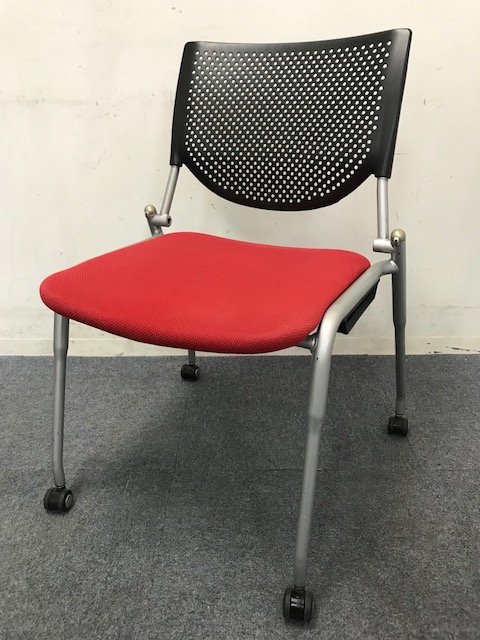 【8脚入荷】キャスター付きで会議中もストレスフリーに｜オカムラ製｜プロスタック｜レッド
                        プロスタック
                                    中古
            