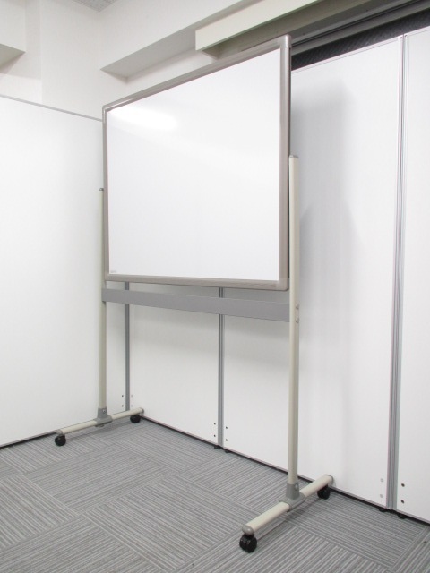 脚付き片面W1200/高額なホーロー仕様をリユースでコスト削減！
                        その他シリーズ
                                    中古
            