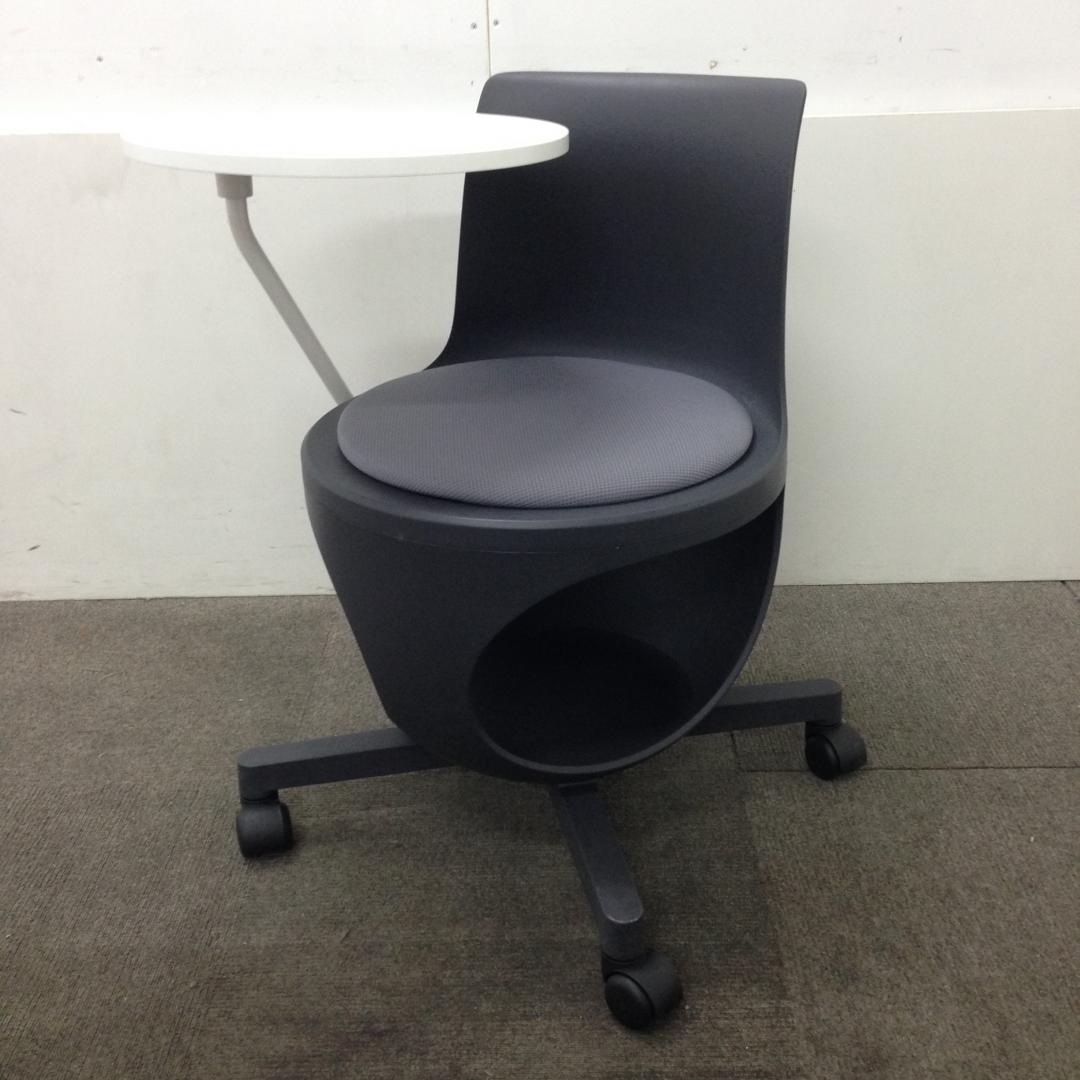 【在庫入替の為お安く！】【現行品モデル】尼崎店限定在庫！こだわりをカタチにできるチェアが入荷！【お得】
                        イーチェア 
                                    中古
            