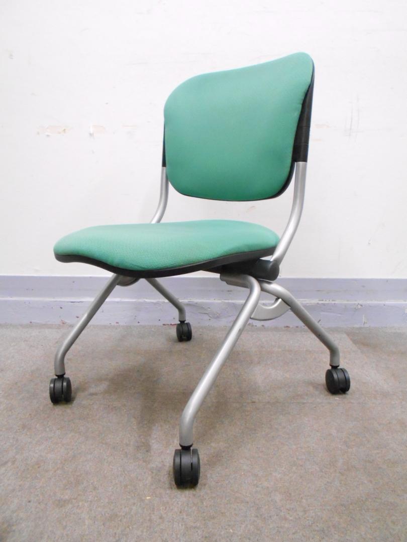 【KS】[揃いの][20脚在庫あり!]ミーティングチェア　会議用チェア　打ち合わせにピッタリな水平収納（ネスティング）可能!
                        トーションライン
                                    中古
            