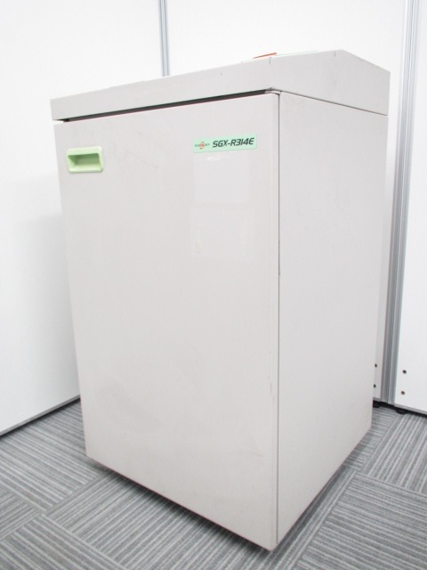 [業務用シュレッダー]シグマ技研製　リカットシュレッダー　定格裁断16枚
                        SGX-R314E
                                    中古
            
