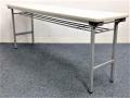 【会議にすぐ使える！！】会議やセミナーの増設に役立つ折畳テーブル！横の長さが長く３人分の席は確保可能です！
