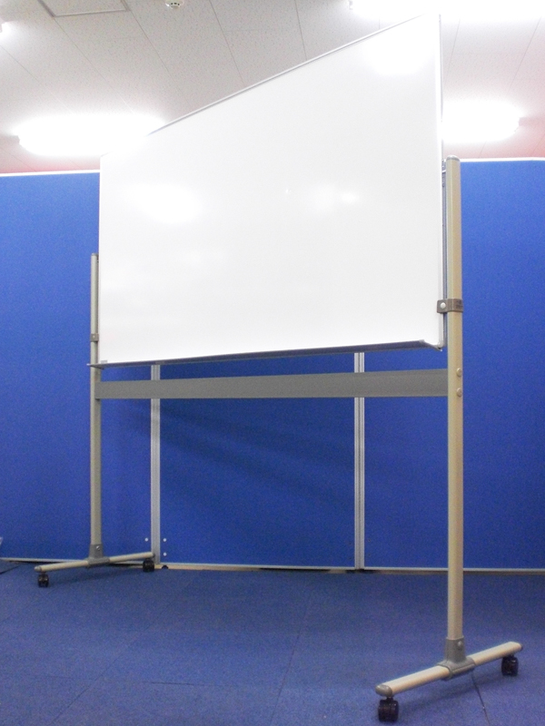 【未使用品！】従来品より文字残りの少ないタイプＷ1800自立式片面タイプ!!【文字が消しやすいホーロー仕様！】
                        その他シリーズ
                                    中古
            