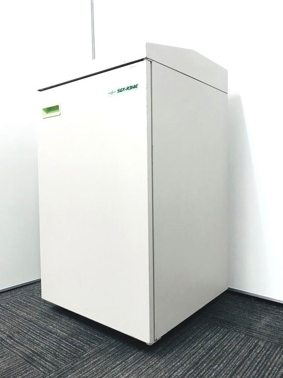 【細かく裁断できるクロスカットタイプ！】今、人気のシグマー技研製です！
                        SGX-R314E
                                    中古
            