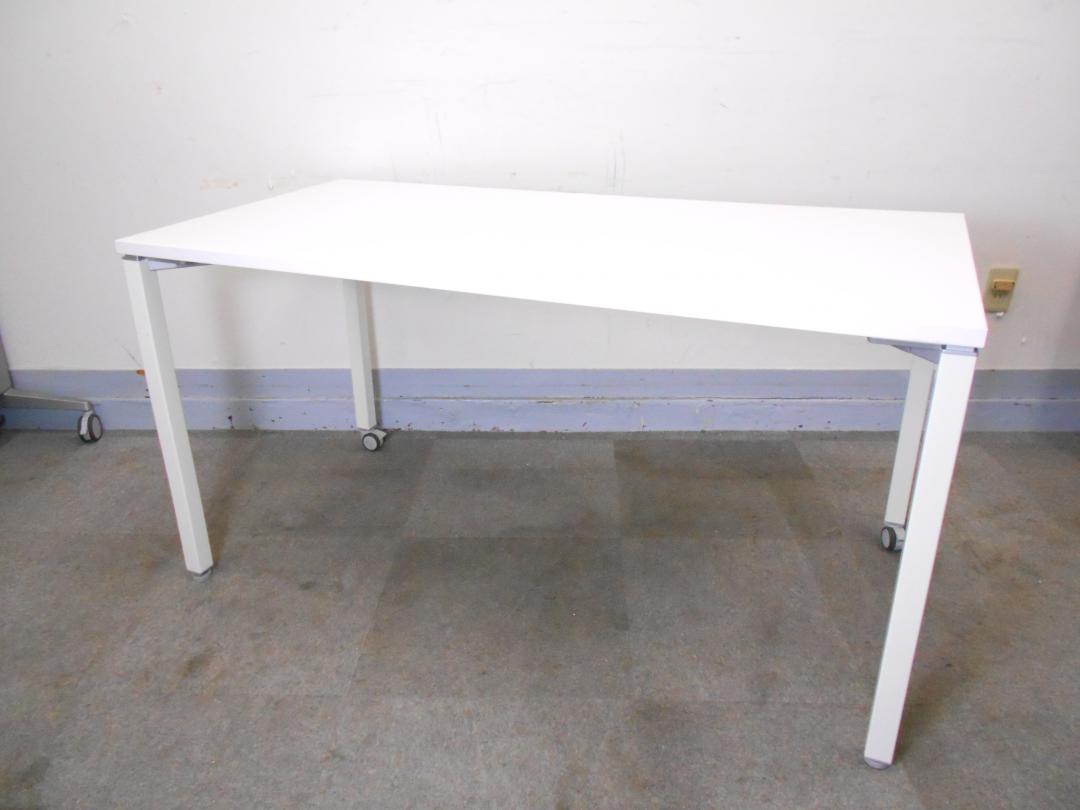 【KS】[2～4名様向け][幅1400㎜]ミーティングテーブル　片側キャスター付きで移動もしやすい!
                        その他シリーズ
                                    中古
            