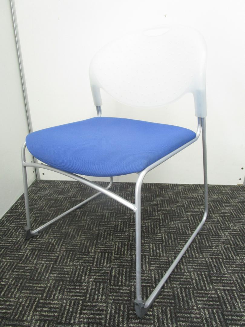 【商品入替につきお安く】【限定1脚】クリケットチェア！コンパクトで使いやすいミーティングチェア！打ち合わせなどの追加に！【中古オフィス家具】【さいたま市】【β】
                        その他シリーズ
                                    中古
            