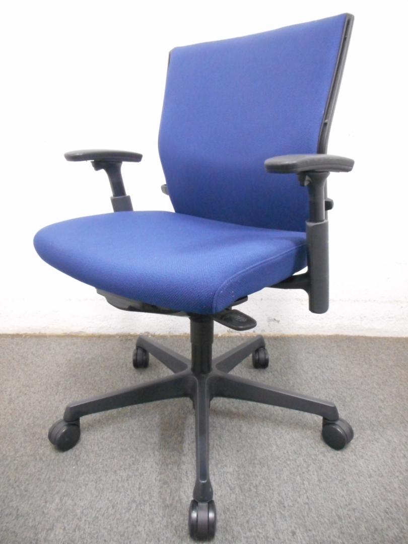 中古】エスクード C493ZR-FFW4 オカムラ/okamura 肘付ローバックチェア