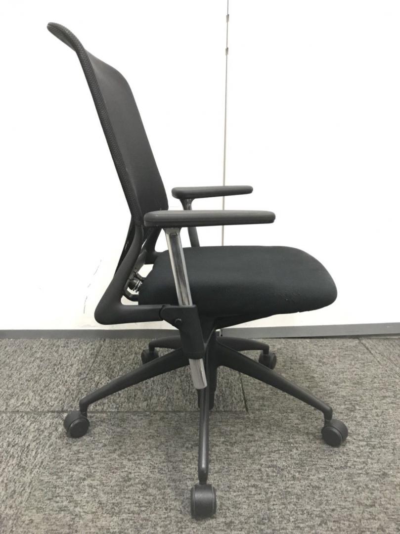 メダ２チェア vitra/ヴィトラ 肘付ハイバックチェア 中古】メダ2チェア vitra/ヴィトラ 肘付ハイバックチェア