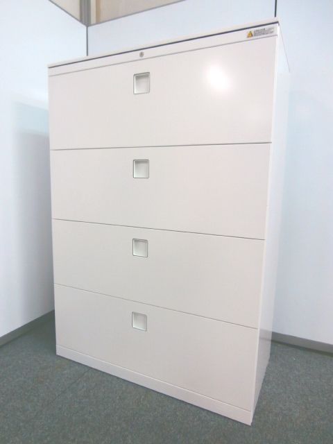 【ラスト１台！！特別価格！！四段ラテラル書庫】■オカムラ製　■レクトライン　■ホワイト
                        レクトライン
                                    中古
            