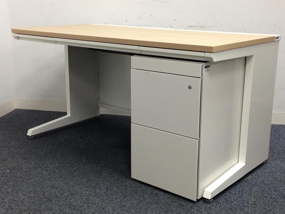 【セットでお得！】【トップブランドにオシャレなデスク・ワゴンセット】
                        その他シリーズ
                                    中古
            