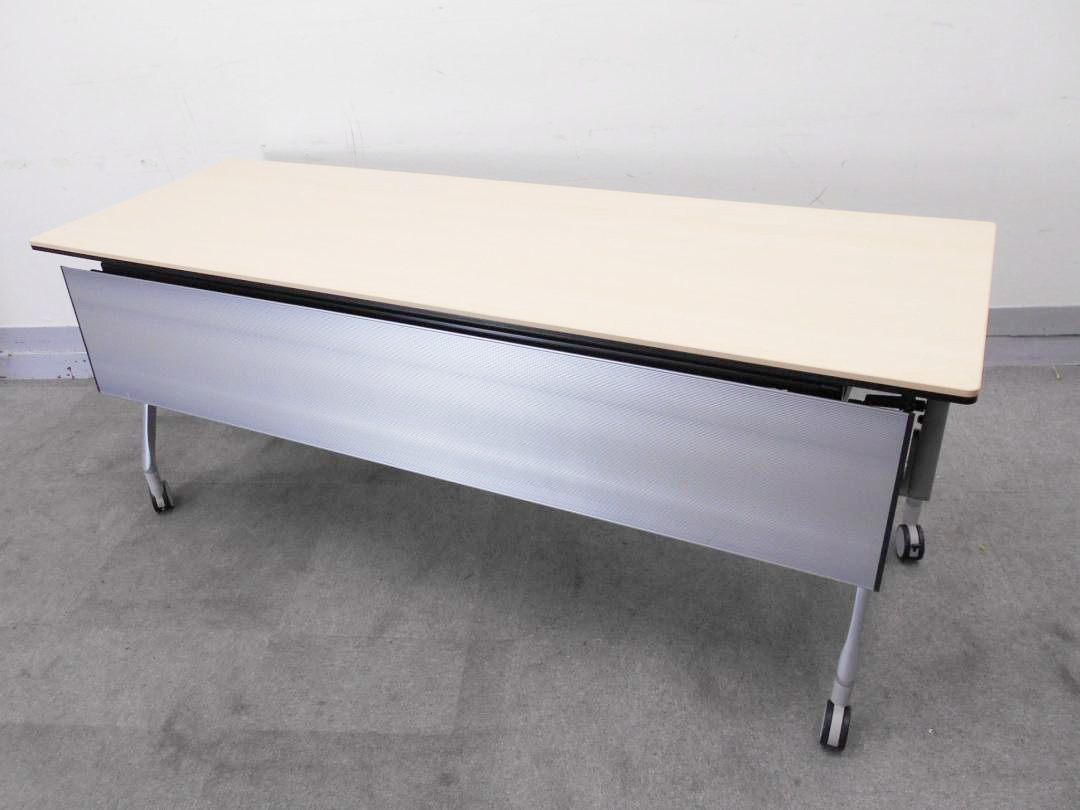 【KS】[10台揃います]オカムラ　インターアクト　アットホームな木目調
                        インターアクト MT
                                    中古
            