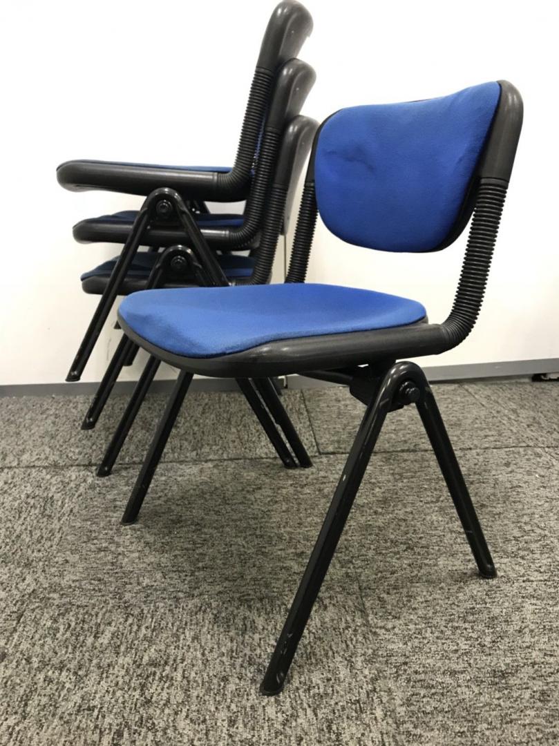 【4脚セット販売】4脚でセットであれば、価格もお安いので、おすすめの商品です！
                        バーテブラ
                                    中古
            