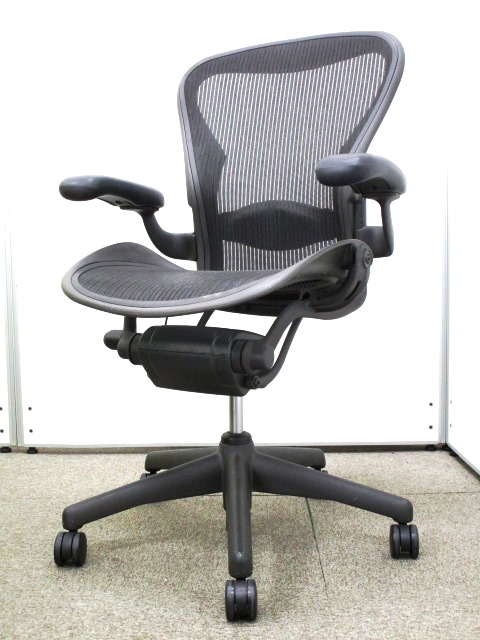 中古】アーロンチェア AE111PWB Herman Miller/ハーマンミラー 肘付