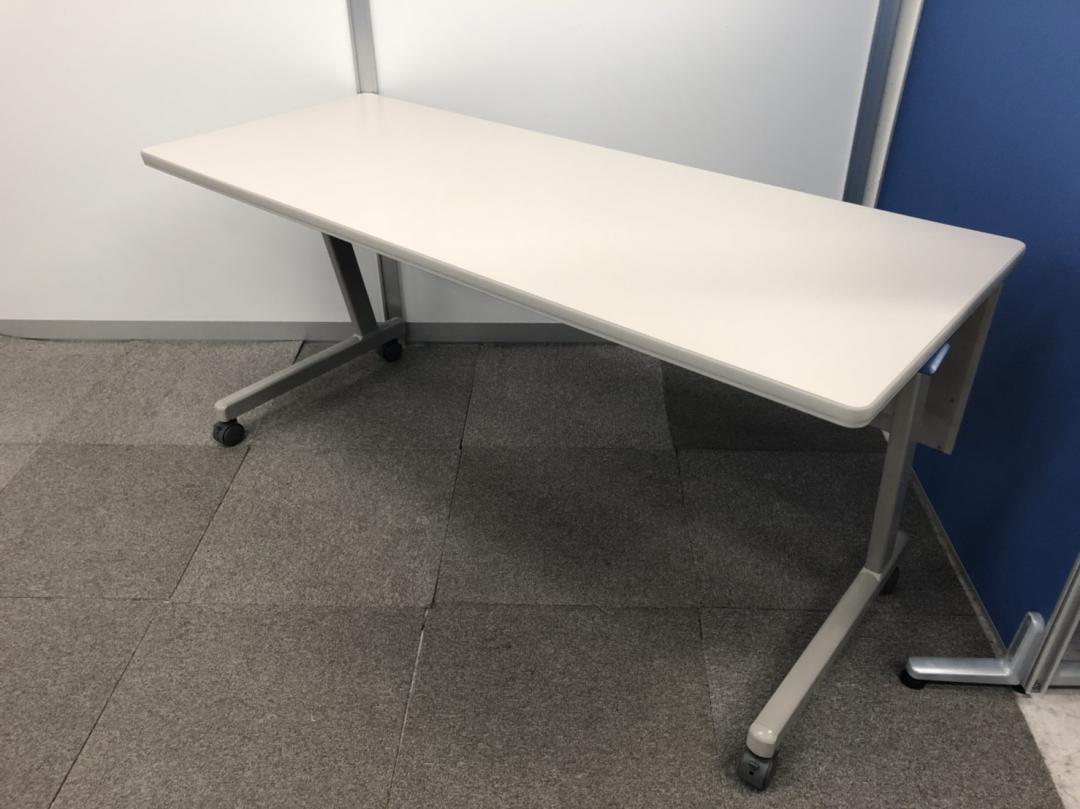 【幅1500mmのスタックテーブル！！】折り畳み式で会議室にぜひ！！
                        その他シリーズ
                                    中古
            