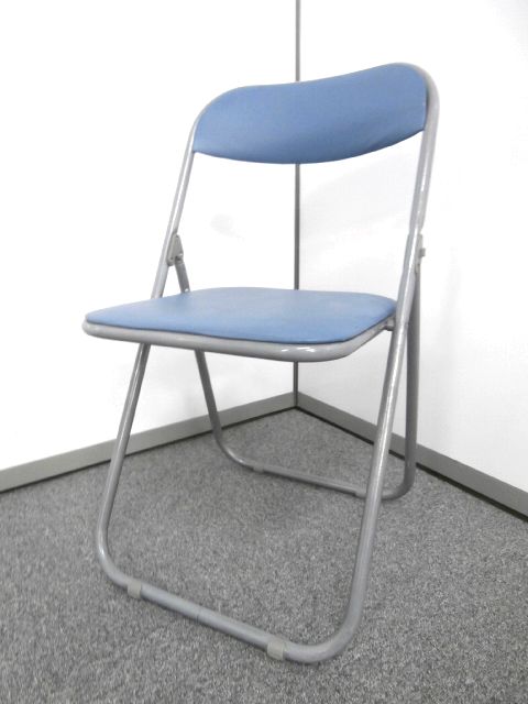 【大人気の注目商品！！パイプ椅子を再び入荷いたしました！！】■パイプ椅子　■ブルー　■２００脚限定入荷
                        -
                                    中古
            