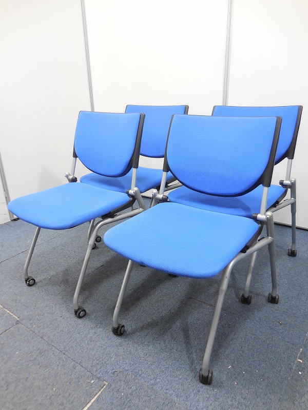 【4脚セット商品！】平行に収納可能なネスティングチェア！スペースを取らない優れもの！【10%OFF！セット販売！】
                        プロスタック
                                    中古
            