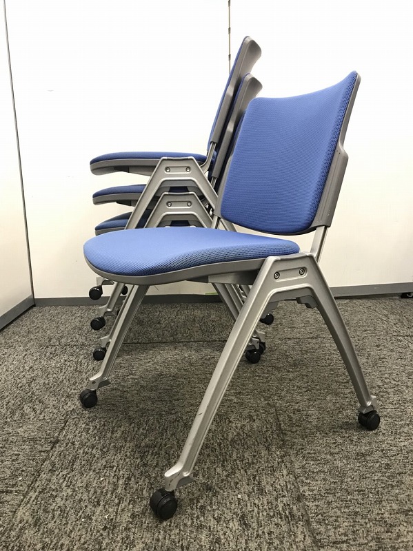 【4脚セット商品】テーブルがあればいつでも会議など始められます。
                        その他シリーズ
                                    中古
            