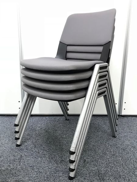 【セットならお得！】スタッキングチェア4脚セット【コクヨ/フリップチェア】【セット】
                        フリップ
                                    中古
            