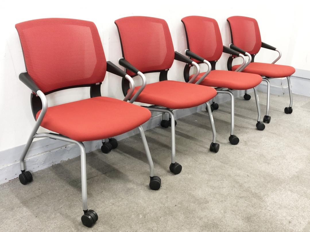 【KS】[セットでお買い得!!][状態良好品が纏めて入荷!!]ミーティングチェア　会議用チェア　コクヨ　サテリテ[キャスター付き]
                        サテリテ
                                    中古
            