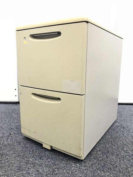 【日焼けありの為】【おつとめ品】2段ワゴン　A4サイズ2段タイプ　オカムラ製
                        SD
                                    中古
            