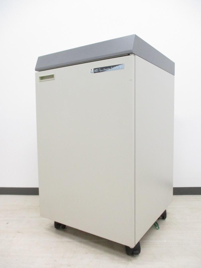 【限定1台】希少メディアシュレッダー！ディスク細断の多い会社に‼
                        データメディア
                                    中古
            