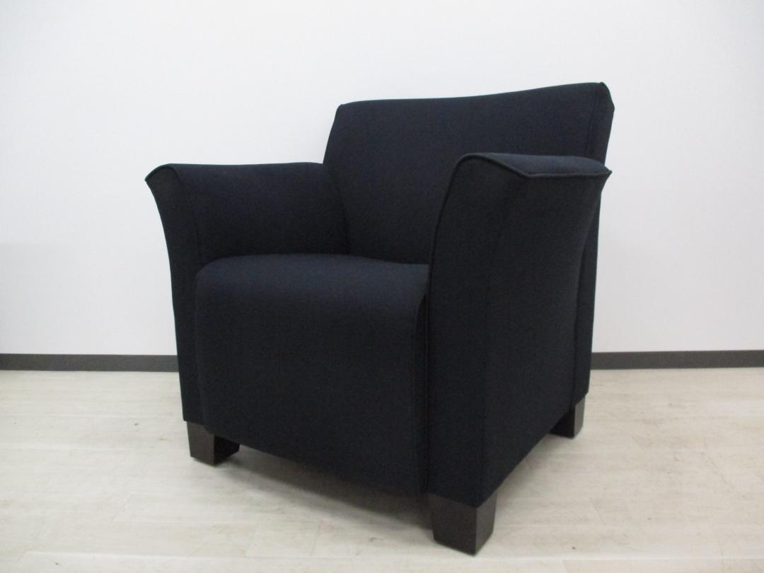 【希少品！】【スチールケースのお洒落ソファ】ロビー、ラウンジ、リフレッシュスペース、応接、幅広く使えます！
                        その他シリーズ
                                    中古
            