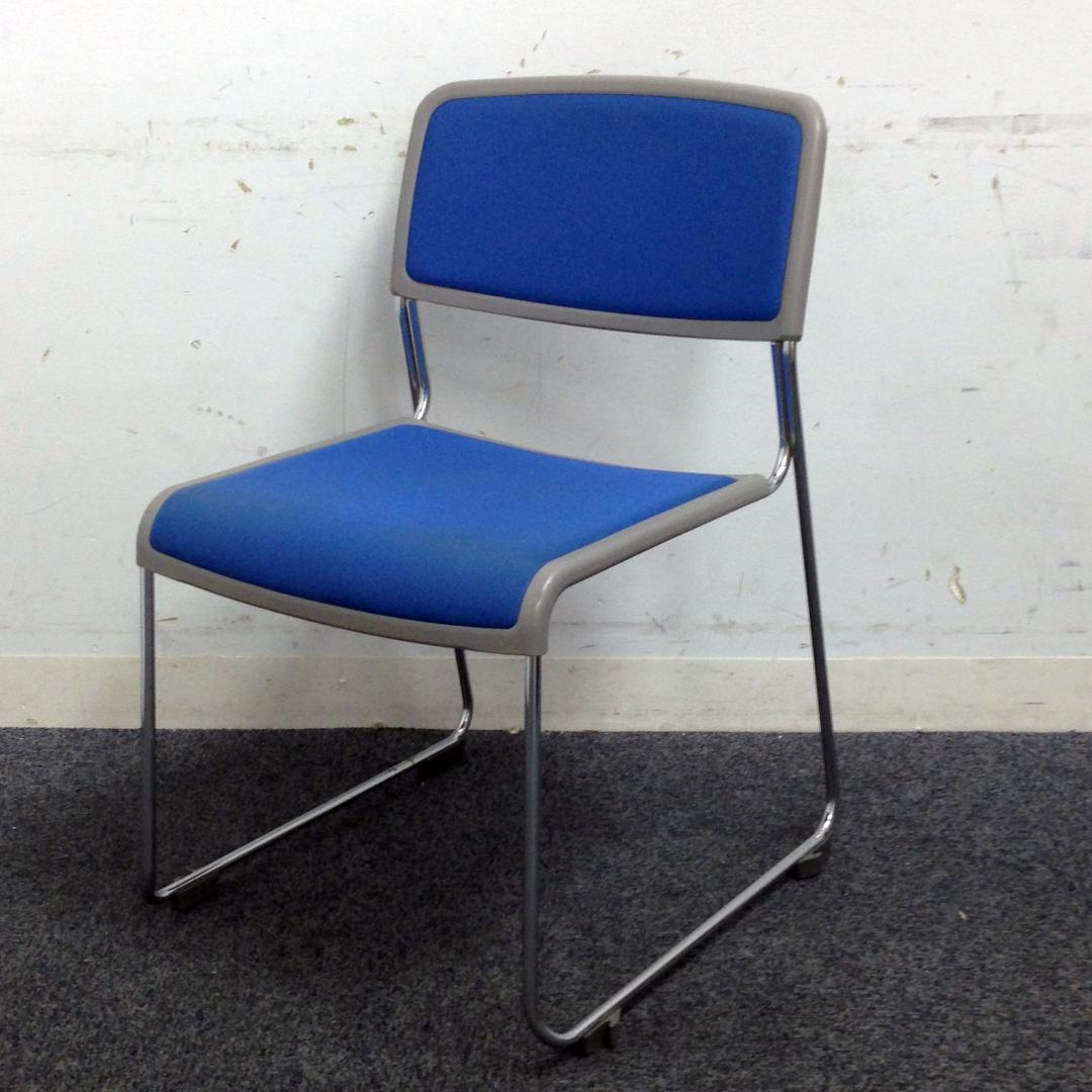 【2脚限定入荷!!】シンプルなデザインでレイアウト変更が可能です。会議だけでなく、集会やセミナーなどに最適なミーティングチェアです。 
                        その他シリーズ
                                    中古
            