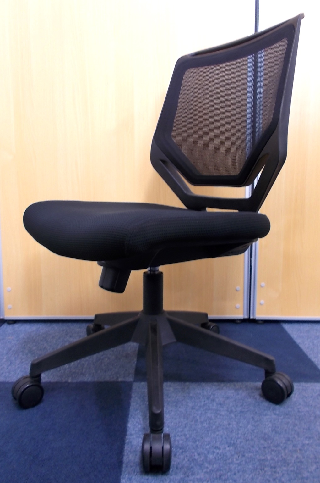 【どこのメーカー？わからないけど見た目いい】お値段もお買い得！■最初に買うならこれ！
                        その他
                                    中古
            