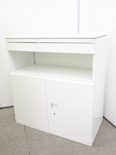 【１台限定！】中古ではかなり稀少!!　ロータイプキッチンキャビネット　オフィスの台所や休憩室にどうぞ！
                        レクトライン
                                    中古
            