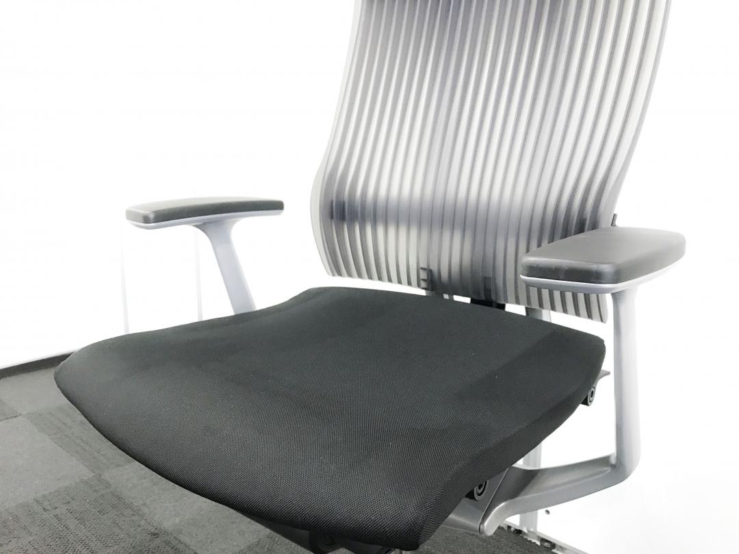 【中古 A(中古品)】Spina(スピーナ) ke-755gp-z5t1sg 中古】ke-755gp-z5t1sg | イトーキ Spina オフィスチェア - Kagg